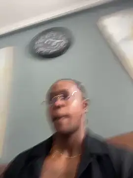 AdonisKnight online show from 30, 1, 2025