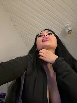 Anily Lovely online show from 16, 2, 2025