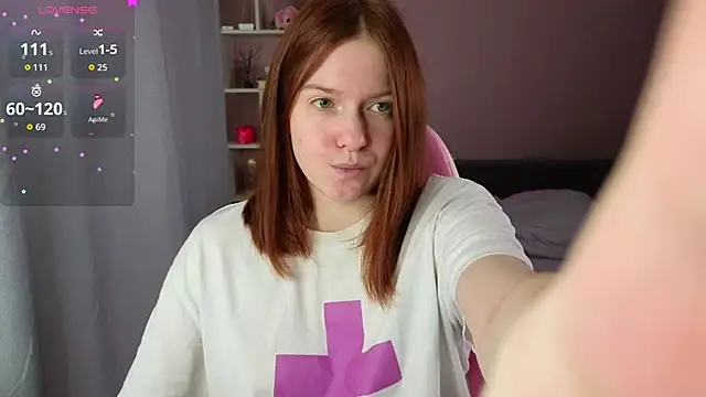 Snapshot of CassieJuice69 chatting on 22, 5, 2026 CassieJuice69 online show from 22, 5, 2026