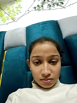 Snapshot of Aleena_Rai chatting on 20, 12, 2024 Aleena Rai online show from 20, 12, 2024