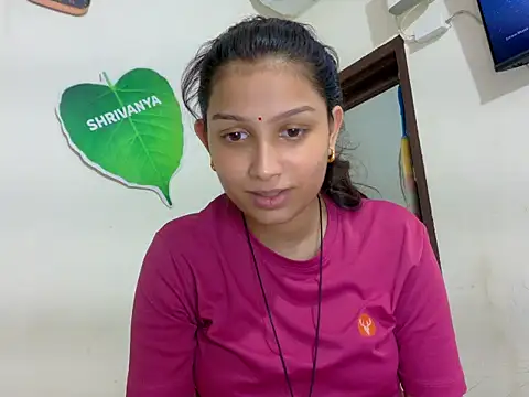Snapshot of Aleena_Rai chatting on 20, 9, 2025 Aleena Rai online show from 20, 9, 2025