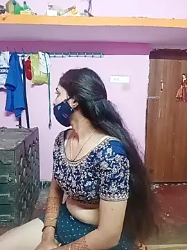 Cute-Simmi online show from 10, 12, 2024