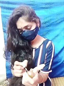 Cute-Simmi online show from 28, 1, 2025