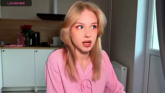 lisa barbie online show from 16, 5, 2026