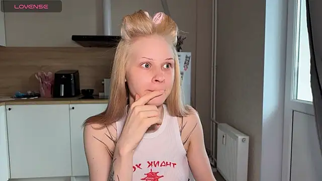 lisa barbie online show from 28, 5, 2026