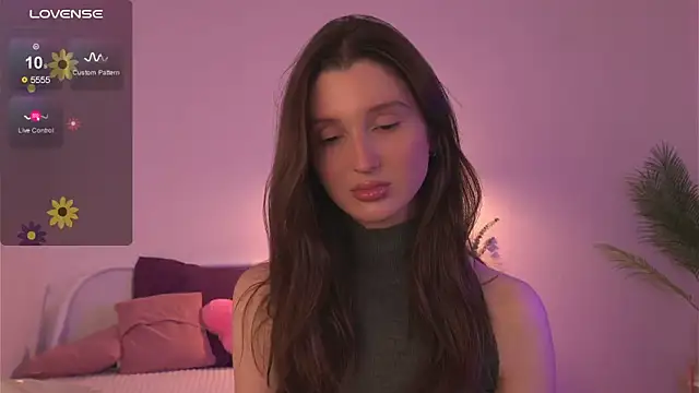 Snapshot of tender_babyy chatting on 25, 9, 2025 tender babyy online show from 25, 9, 2025