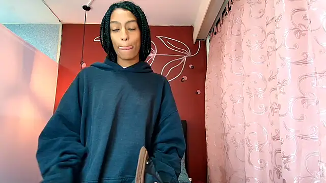 Zia Green online show from 30, 12, 2024