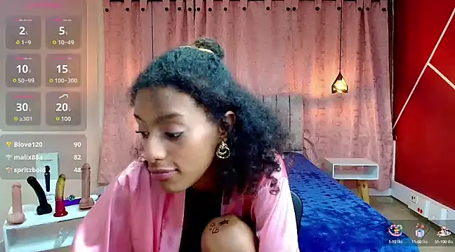 Zia Green online show from 16, 3, 2025