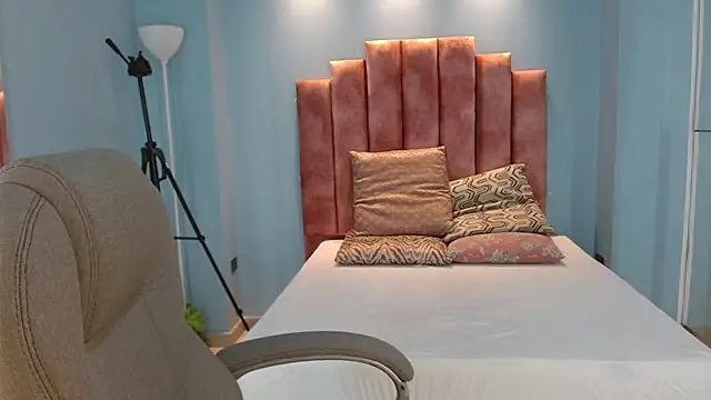 lou rosse  online show from 24, 3, 2026