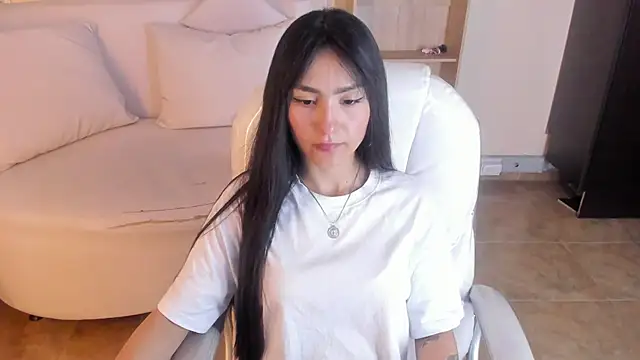 Snapshot of Amy_Kiitty_ chatting on 10, 3, 2025 Amy Kiitty online show from 10, 3, 2025