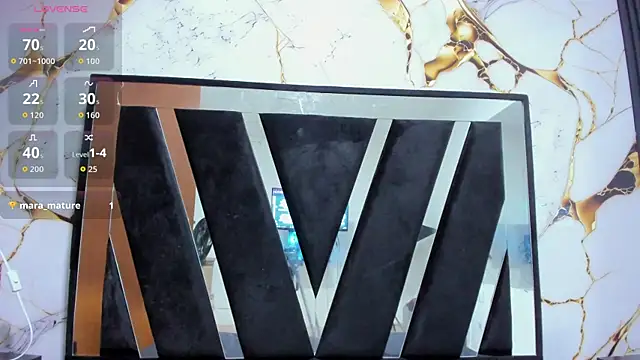 KarinaSimonz online show from 5, 1, 2026