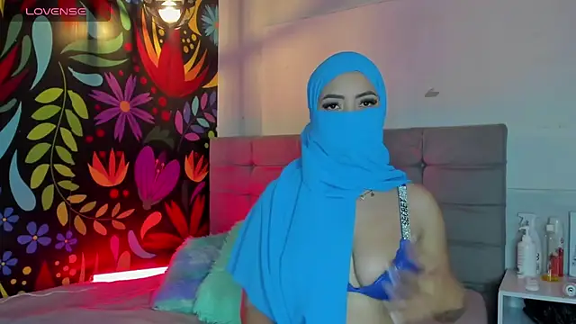 Sweet hot mia online show from 14, 3, 2025