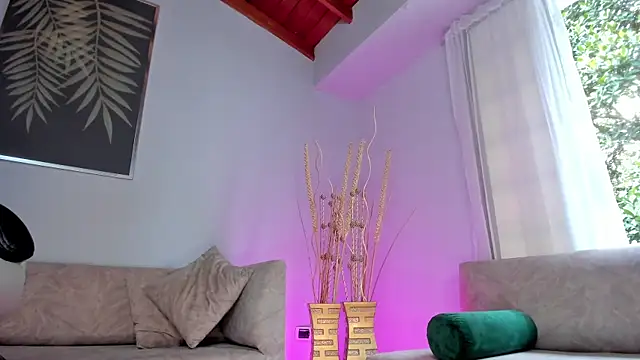 KatieNolan 1 online show from 23, 2, 2025