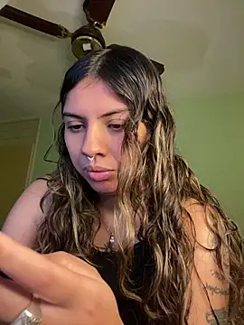 Argentiiniita online show from 15, 4, 2026