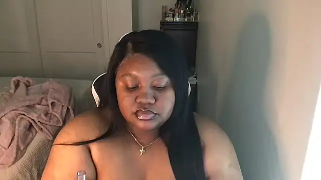 Snapshot of explosivekitty69 chatting on 7, 10, 2025 explosivekitty69 online show from 7, 10, 2025