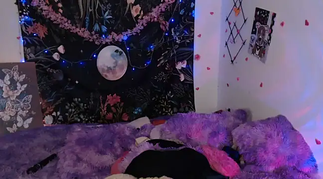 Emillyy m online show from 15, 1, 2025