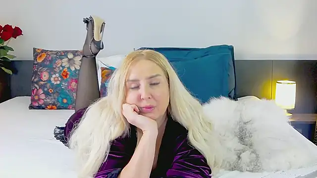 Snapshot of MariaRichi_ chatting on 13, 3, 2025 MariaRichi online show from 13, 3, 2025