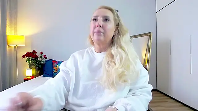 Snapshot of MariaRichi_ chatting on 14, 3, 2025 MariaRichi online show from 14, 3, 2025