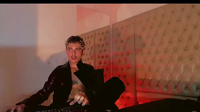 HannibalLester online show from 17, 2, 2025