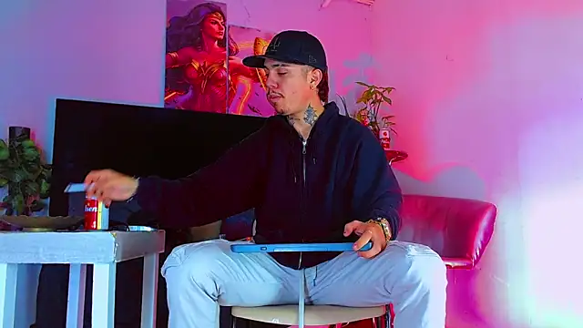 HannibalLester online show from 18, 12, 2025