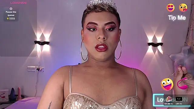 Emili Roux online show from 4, 11, 2025