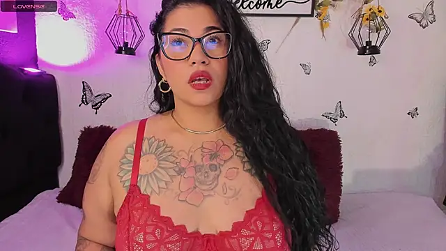 yoishat77 online show from 6, 6, 2026