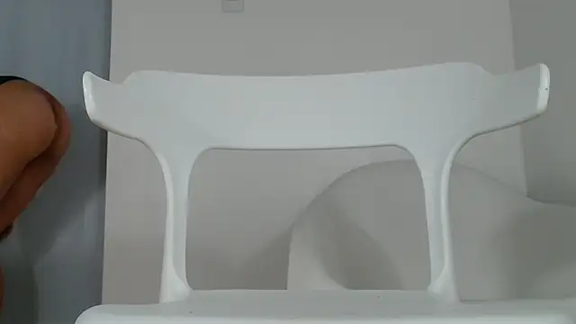 Full Fist online show from 8, 3, 2025