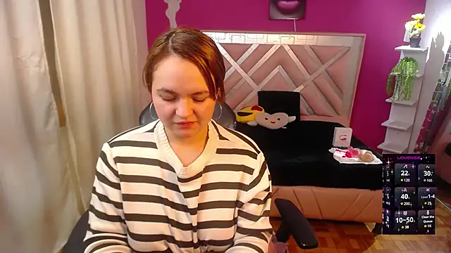 Snapshot of Naiara_Sex_ chatting on 28, 12, 2024 Naiara Sex  online show from 28, 12, 2024