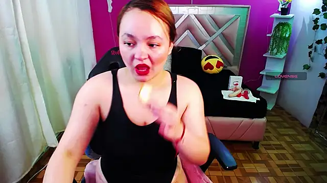 Snapshot of Naiara_Sex_ chatting on 10, 1, 2025 Naiara Sex  online show from 10, 1, 2025