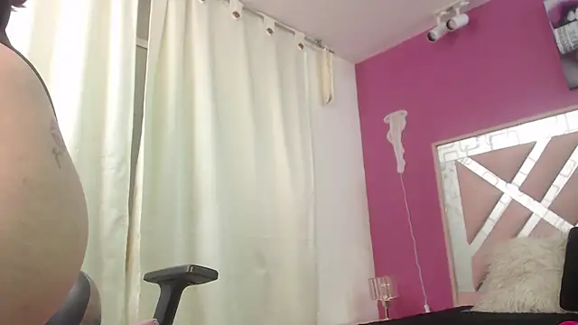 Snapshot of Naiara_Sex_ chatting on 10, 1, 2025 Naiara Sex  online show from 10, 1, 2025