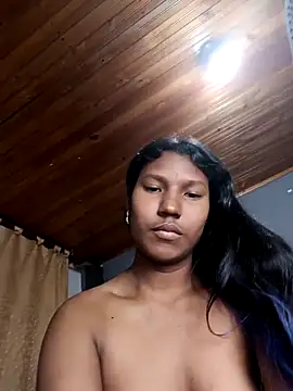 AnnieScott  online show from 28, 2, 2025