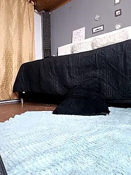 AnnieScott  online show from 15, 3, 2025