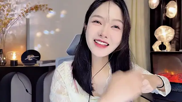 xiaodaibabyy online show from 14, 2, 2025