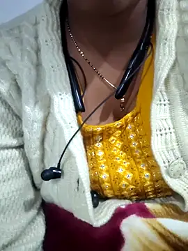 lovelyruhi online show from 6, 1, 2025