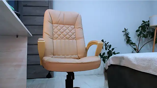 NaughtyNylonFeet online show from 22, 10, 2025