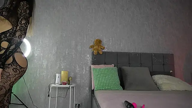 KatelynSparks online show from 15, 12, 2025