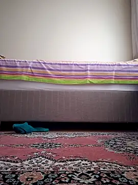 Snapshot of nyraminyon chatting on 3, 10, 2025 nyraminyon online show from 3, 10, 2025