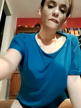 cherrypoptart12 online show from 1, 12, 2025