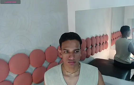 AbrahanBratz online show from 8, 1, 2025