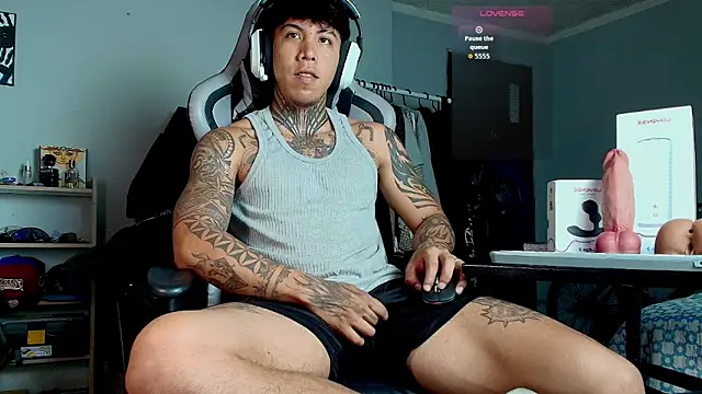 Nickhot0609 online show from 7, 10, 2025