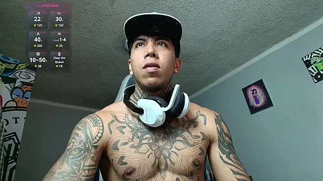 Nickhot0609 online show from 19, 10, 2025