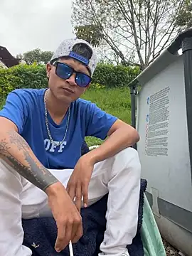 Snapshot of Edward_Milleer chatting on 29, 12, 2024 Edward Milleer online show from 29, 12, 2024