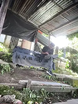 Jestebanano online show from 10, 4, 2026