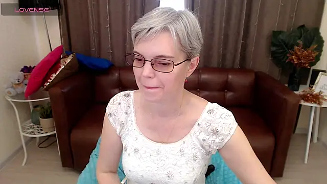 Cutie Erikaa1 online show from 2, 3, 2025