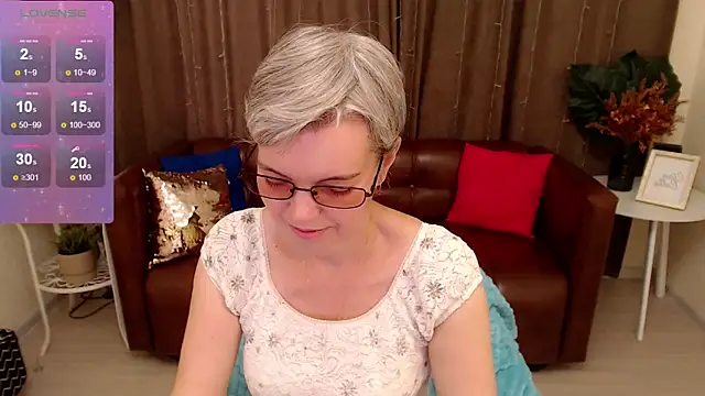 Cutie Erikaa1 online show from 5, 3, 2025