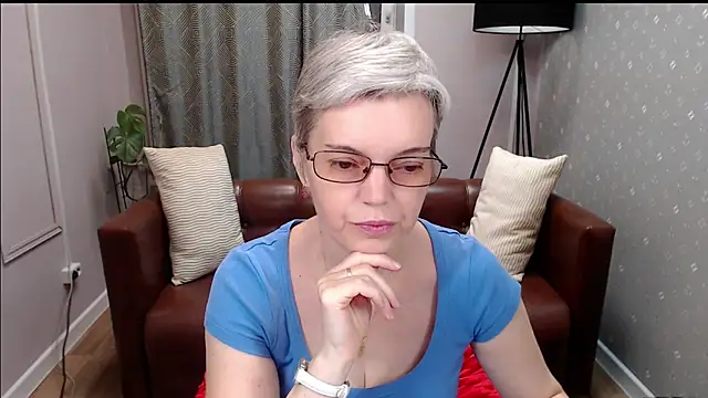 Cutie Erikaa1 online show from 22, 10, 2025