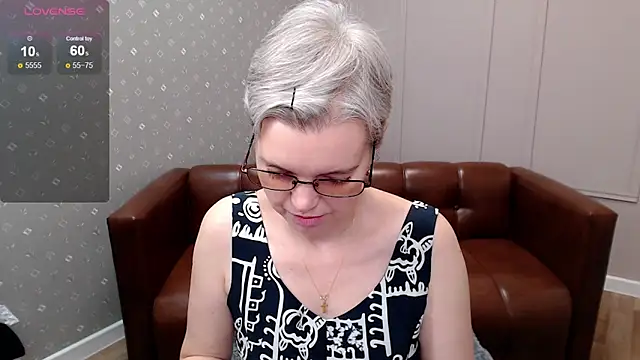 Cutie Erikaa1 online show from 22, 3, 2026