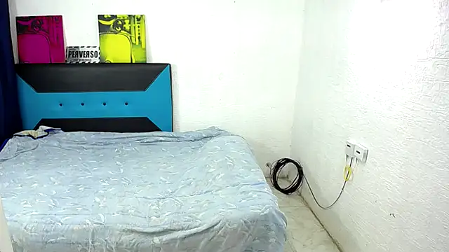 Snapshot of pitbullveryhot chatting on 2, 10, 2025 pitbullveryhot online show from 2, 10, 2025