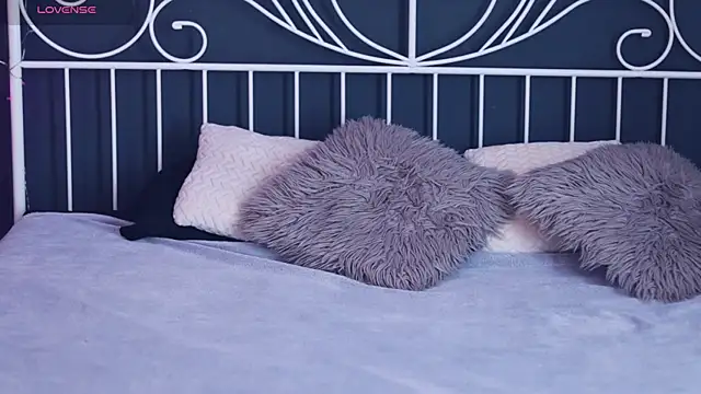 MissLilaa online show from 13, 1, 2026