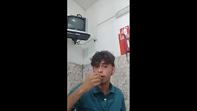 luisfer 306 online show from 24, 1, 2025